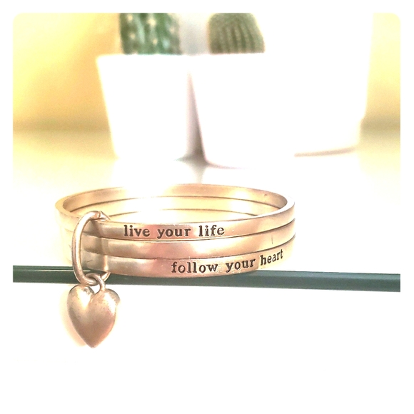 Follow your heart charm bracelet